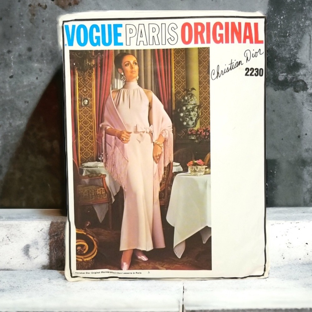 Cut Vogue Paris Original Christian Dior 2230 Size 10 Evening Dress & Stole